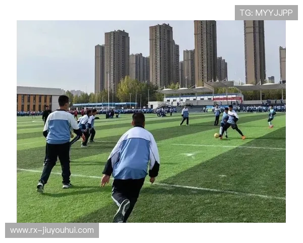 从绿茵赛场的精彩射门到青春校园的梦想启航